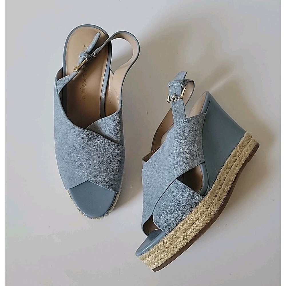 H Halston Stella Slingback Sandals 8.5M Powder Blue Suede‎ Chambray Wedge Heel